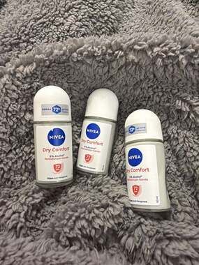 3 Pack NIVEA Women Dry Comfort 72h Roll-On Antiperspirant Deodorant 50ml